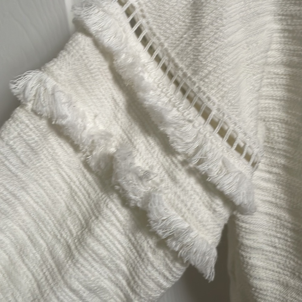 Vici White Sweater - Picture 3 of 4